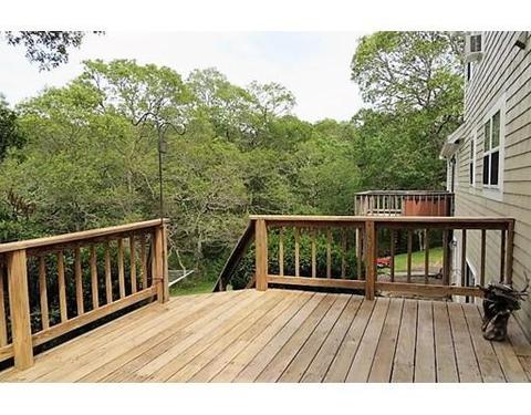 32 Carleton Dr, Mashpee, MA 02649 photo 10