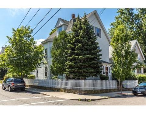 13 Thurman St, Everett, MA 02149 photo 2