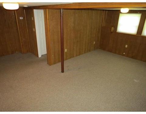 4 Cherokee Rd, Worcester, MA 01606 photo 12