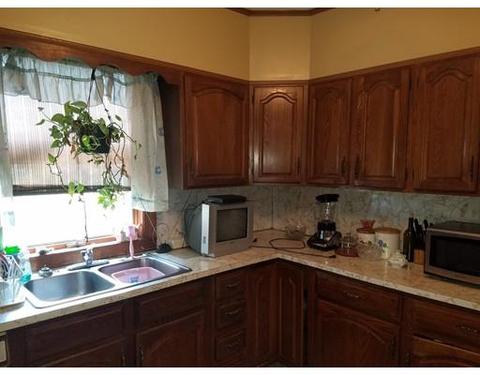 23 Warriner Ave, Springfield, MA 01108 photo 2