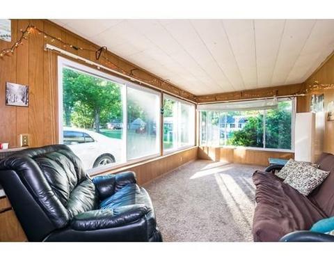 56 Old Farm Rd, Springfield, MA 01119 photo 8