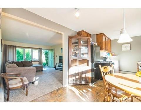 56 Old Farm Rd, Springfield, MA 01119 photo 6