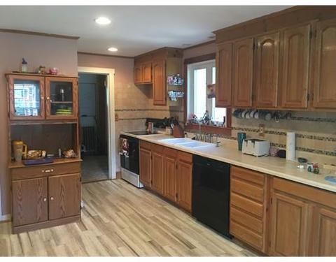 37 S Main St, Ashburnham, MA 01430 photo 2