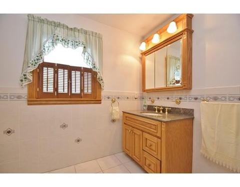 39 Paris St, Everett, MA 02149 photo 12