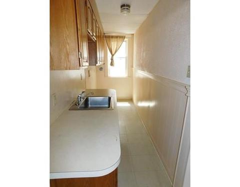87 Arthur St, Worcester, MA 01604 photo 11