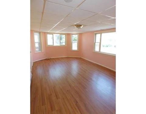 87 Arthur St, Worcester, MA 01604 photo 10