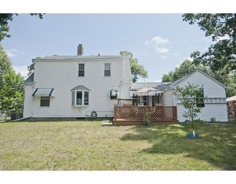 32 Rathbun St, Springfield, MA 01104 photo 4