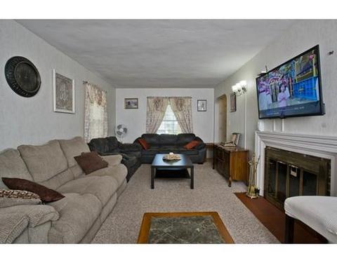 32 Rathbun St, Springfield, MA 01104 photo 7