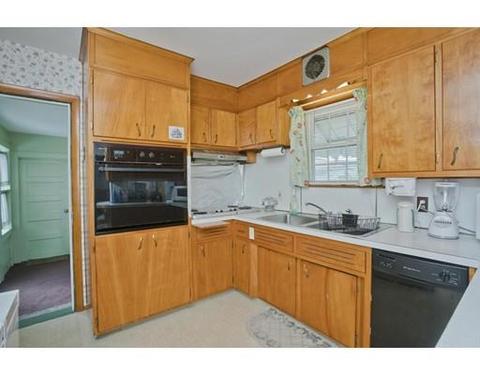 32 Rathbun St, Springfield, MA 01104 photo 12