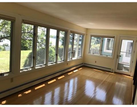 59 Lothrop St, Beverly, MA 01915 photo 9