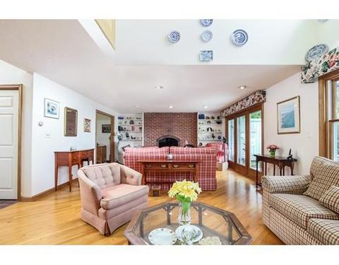 31 Birch Way, Mashpee, MA 02649 photo 3