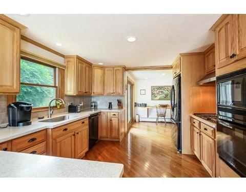31 Birch Way, Mashpee, MA 02649 photo 5