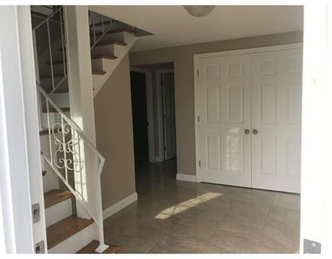 30 Crest Rd, Framingham, MA 01702 photo 2