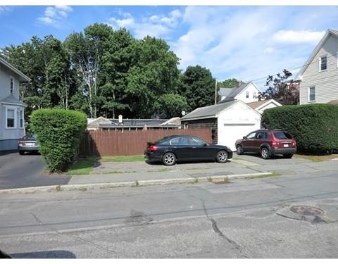 52 Appleton St, Salem, MA 01970 photo 1