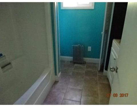 180 Smith St, Gardner, MA 01440 photo 5
