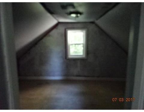 180 Smith St, Gardner, MA 01440 photo 11