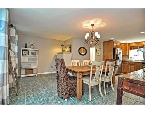 3 Maple Ter, Plainville, MA 02762 photo 15