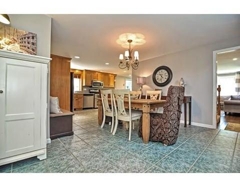 3 Maple Ter, Plainville, MA 02762 photo 13