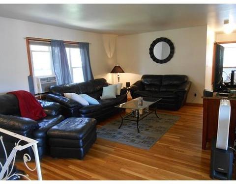 37 Grapevine Rd, Gloucester, MA 01930 photo 8