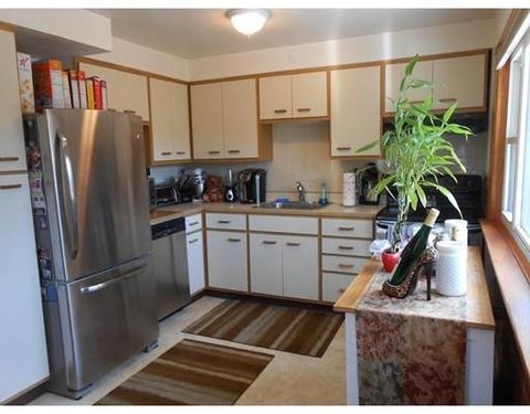 37 Grapevine Rd, Gloucester, MA 01930 photo 6