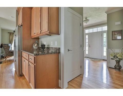 7 Arrowhead Cir, Rowley, MA 01969 photo 13
