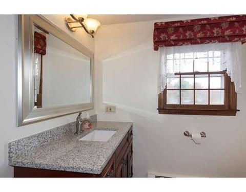 9 Himelfarb St, Millis, MA 02054 photo 5