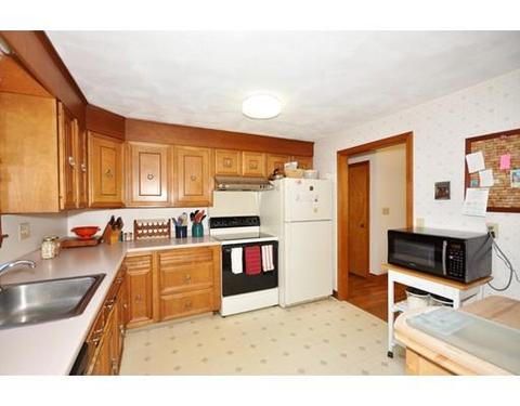7 Ethelyn Cir, Maynard, MA 01754 photo 13