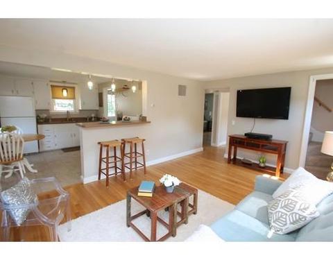 9 Eames St, North Reading, MA 01864 photo 5