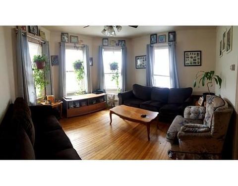 75 Stanton St, Worcester, MA 01605 photo 2