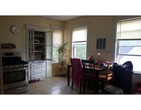 75 Stanton St, Worcester, MA 01605 photo 4