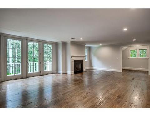 129 Edgewater Dr, Needham, MA 02492 photo 16