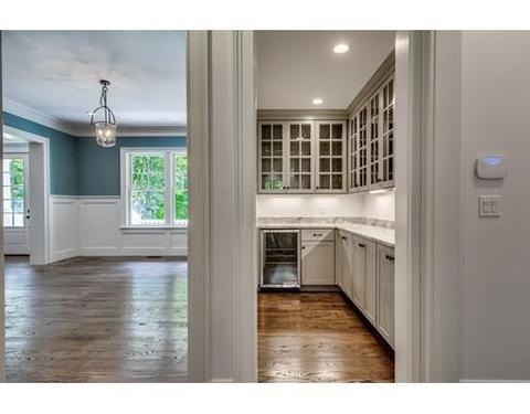 129 Edgewater Dr, Needham, MA 02492 photo 11