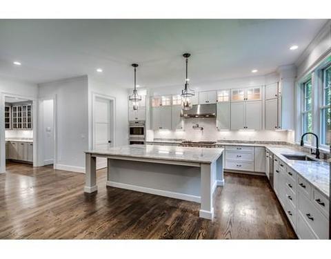 129 Edgewater Dr, Needham, MA 02492 photo 4