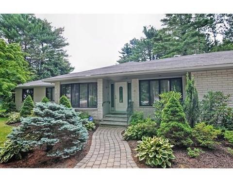 5 Codding Rd, Attleboro, MA 02703 photo 2