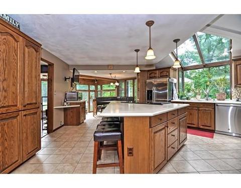 5 Codding Rd, Attleboro, MA 02703 photo 4
