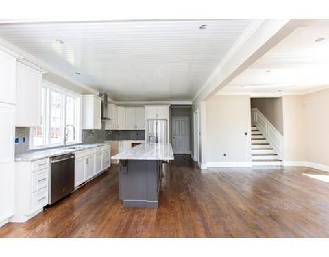 9 Ridgeway, Needham, MA 02492 photo 4