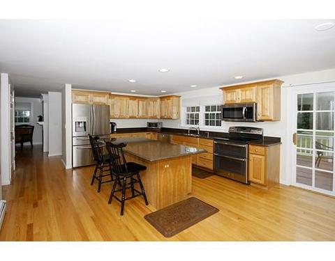 3 Kenneth Rd, Georgetown, MA 01833 photo 5