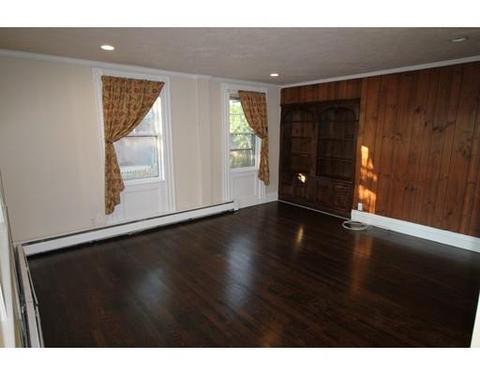 6 Ernest St, Saugus, MA 01906 photo 8