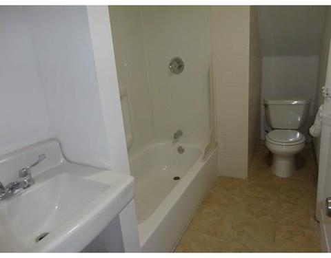61 Crystal Ave, Springfield, MA 01108 photo 18