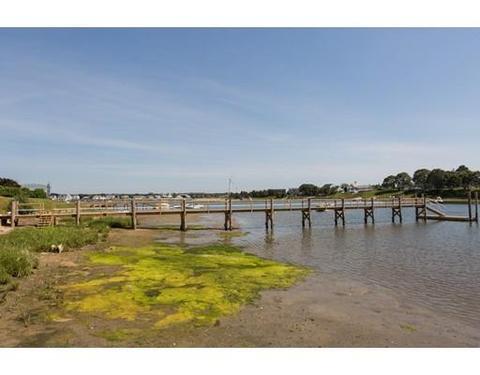 8 Onset Ave, Buzzards Bay, MA 02532 photo 18