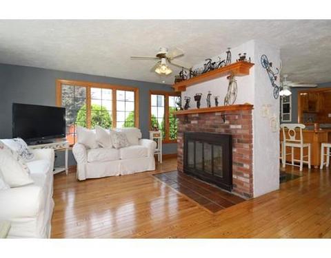 103 Forest St, Danvers, MA 01923 photo 10