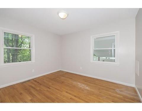 259 Gresham St, Springfield, MA 01119 photo 16
