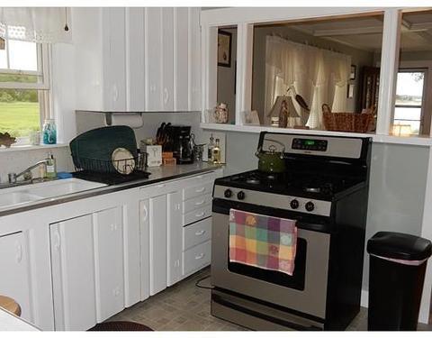 102 Parkwood Dr, Wareham, MA 02571 photo 9