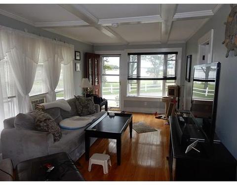 102 Parkwood Dr, Wareham, MA 02571 photo 3