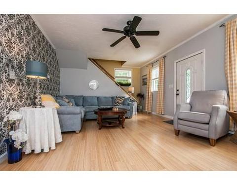 720 State St, Hanson, MA 02341 photo 4