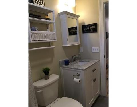 28 Paul St, Easthampton, MA 01027 photo 8