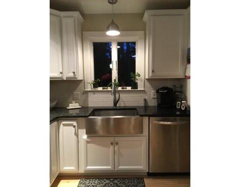 28 Paul St, Easthampton, MA 01027 photo 3