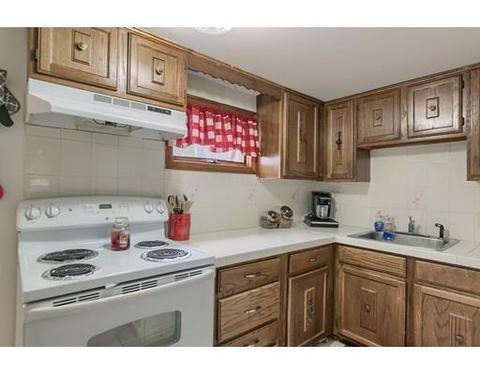 9 Stone Pl, Lynn, MA 01902 photo 11