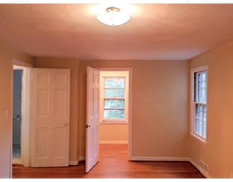 74 Rencelau St, Springfield, MA 01118 photo 14