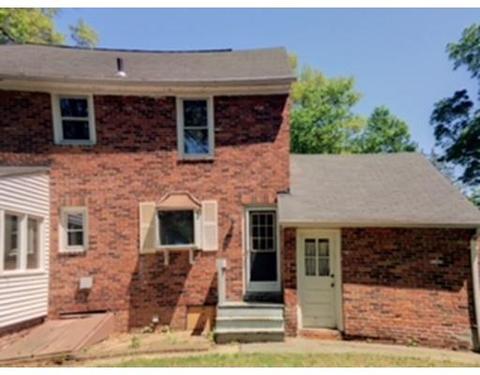 74 Rencelau St, Springfield, MA 01118 photo 5